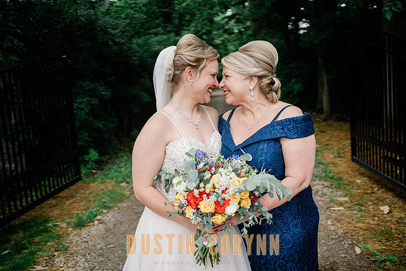 Kayla&Holly-287