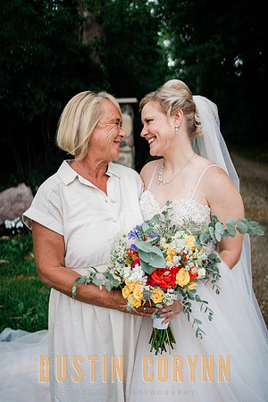 Kayla&Holly-309
