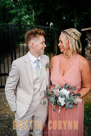 Kayla&Holly-368