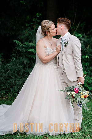Kayla&Holly-375