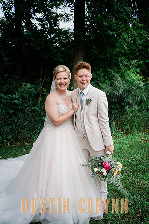 Kayla&Holly-384