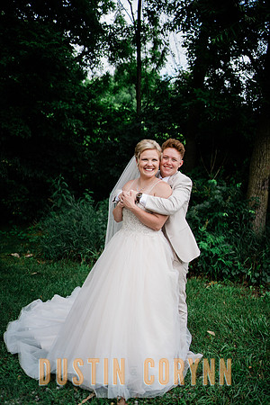 Kayla&Holly-402
