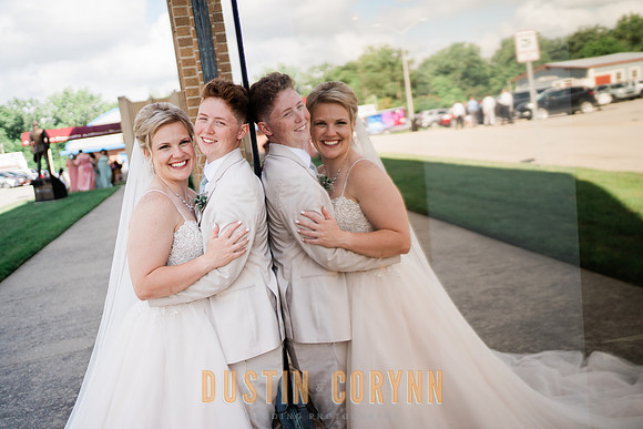 Kayla&Holly-494