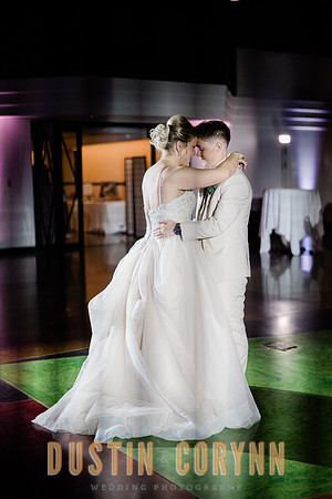 Kayla&Holly-600