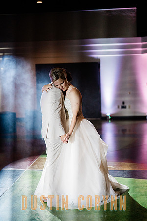 Kayla&Holly-605