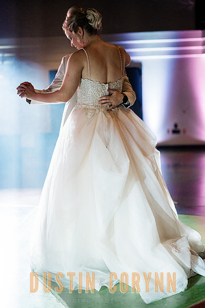 Kayla&Holly-608