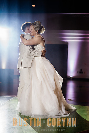 Kayla&Holly-616
