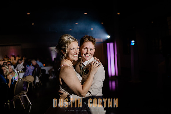 Kayla&Holly-635