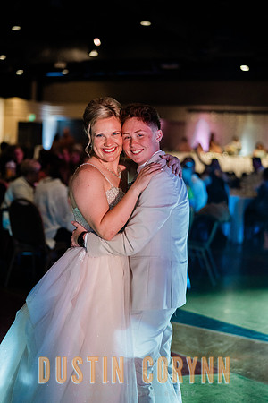 Kayla&Holly-636