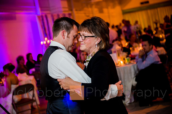 RECEPTION-375